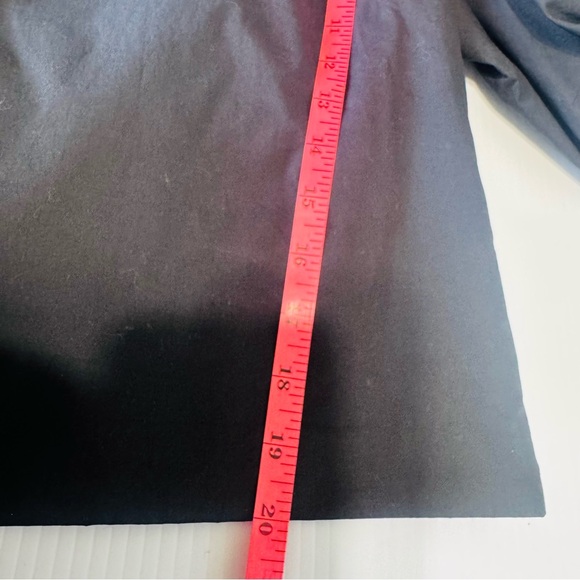 New Frame Nina Black Puff Sleeve Cropped Blouse Size Medium - Picture 10 of 13